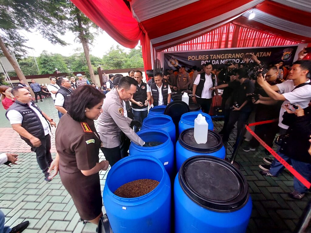 Polres Tangsel Bongkar Laboratorium Narkoba Berkedok Konter Ponsel, Letak nya di Babelan Bekasi