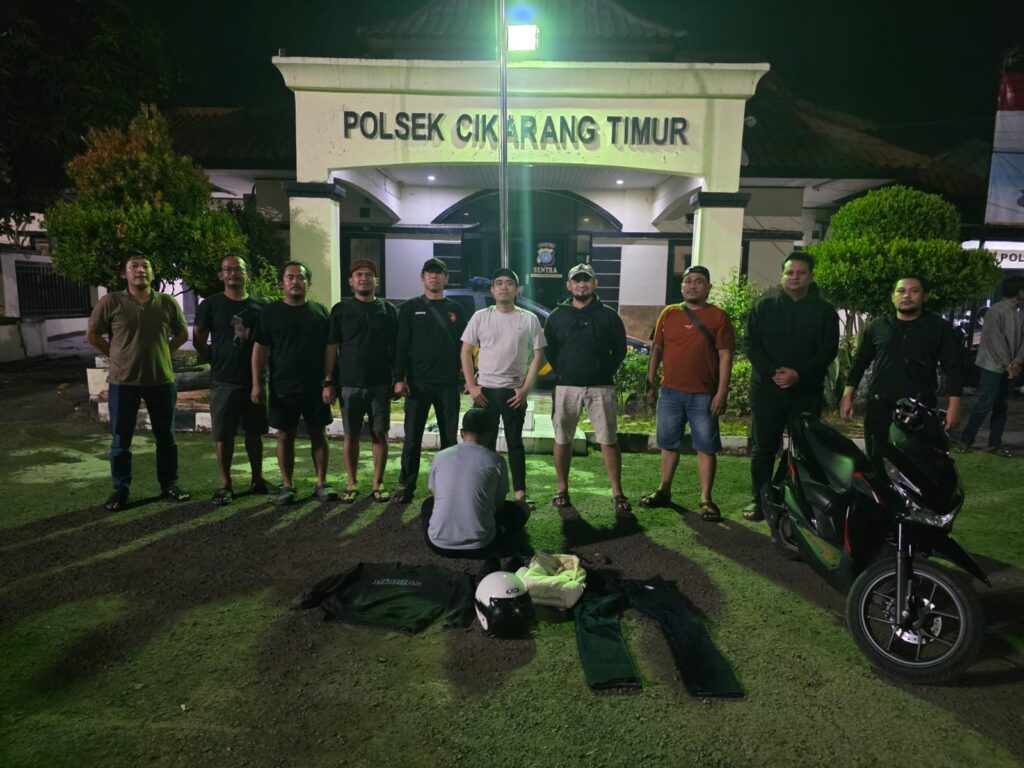 Begal Sadis yang Modus Pesan Ojol di Bekasi Gasak Motor & HP , Pelaku Berhasil di Tangkap Unit Reskrim Polsek Cikarang Timur